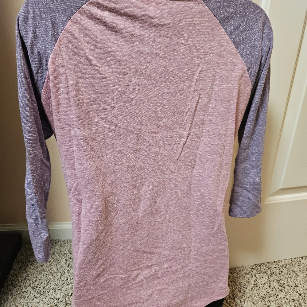 LuLaRoe Randy Purple and Pink 3/4 Sleeve Raglan Tee - Picture 7 of 9